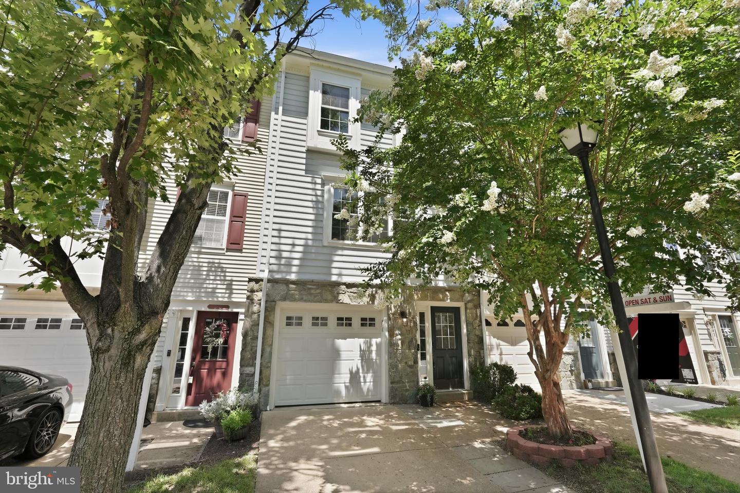 3845 Watkins Mill Dr — photo