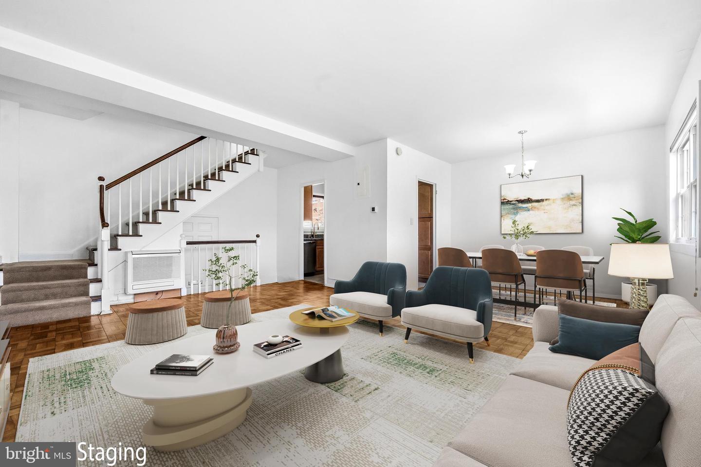 1615 Mount Eagle Pl — photo