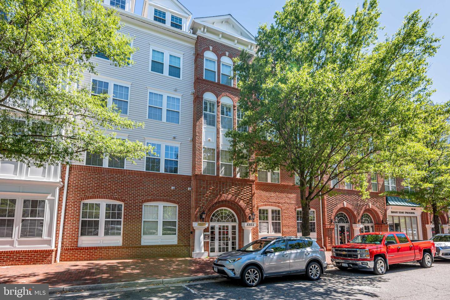 4951 Brenman Park Dr #410 — photo