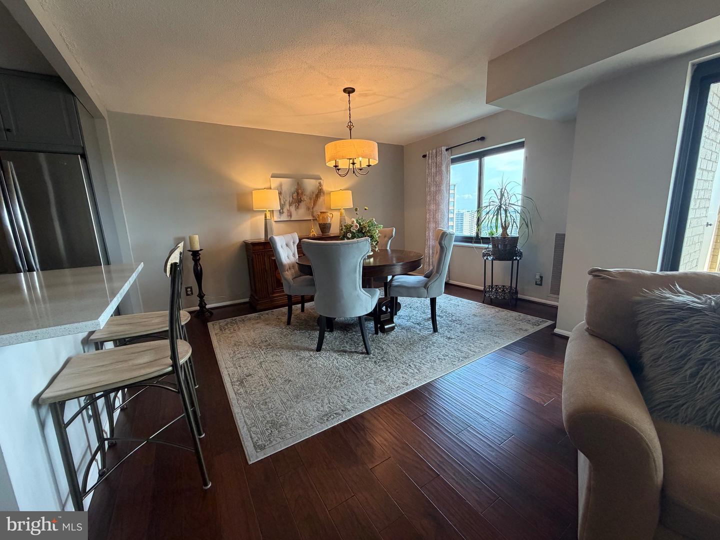309 Yoakum Pkwy #1416 — photo