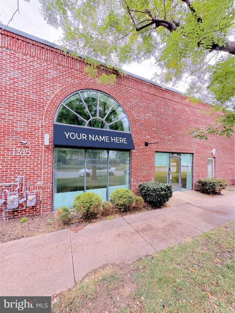 1315 Powhatan St — photo