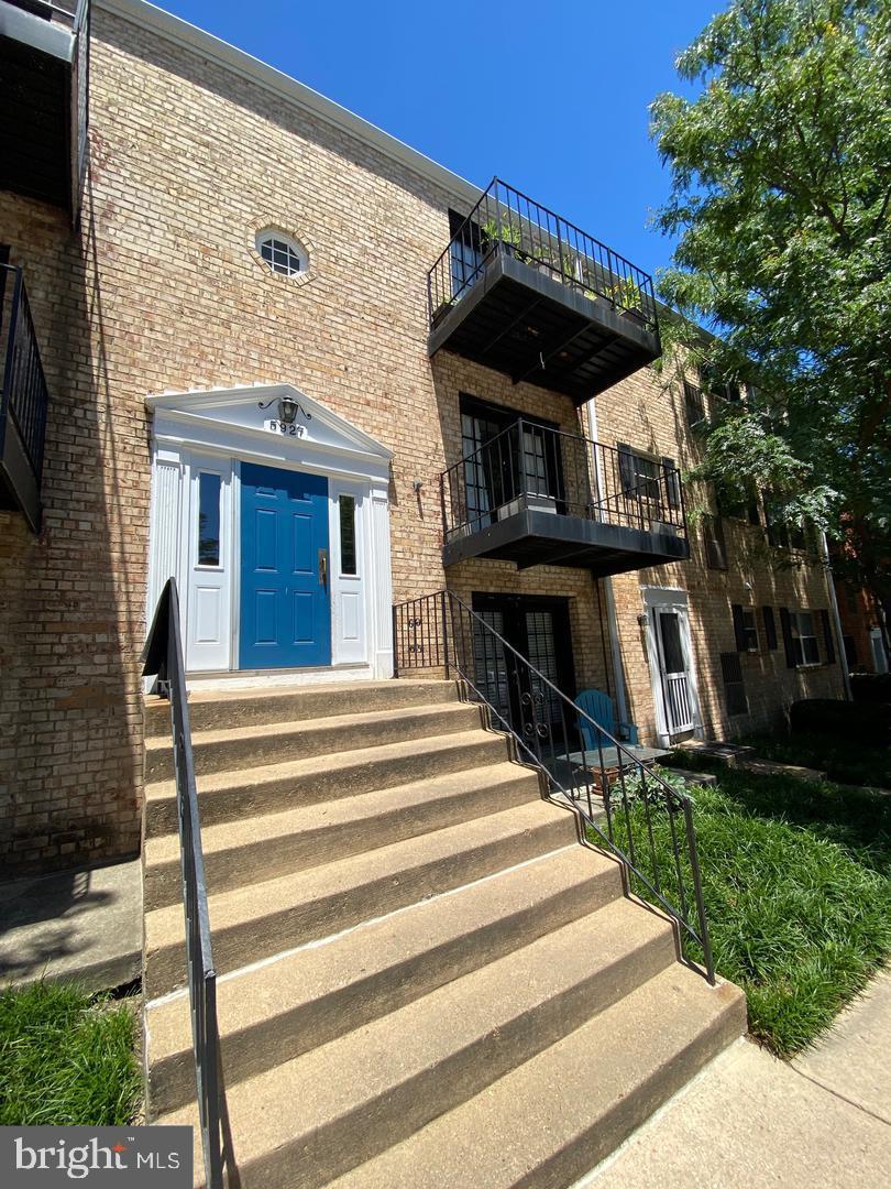 5927 Quantrell Ave #204 — photo