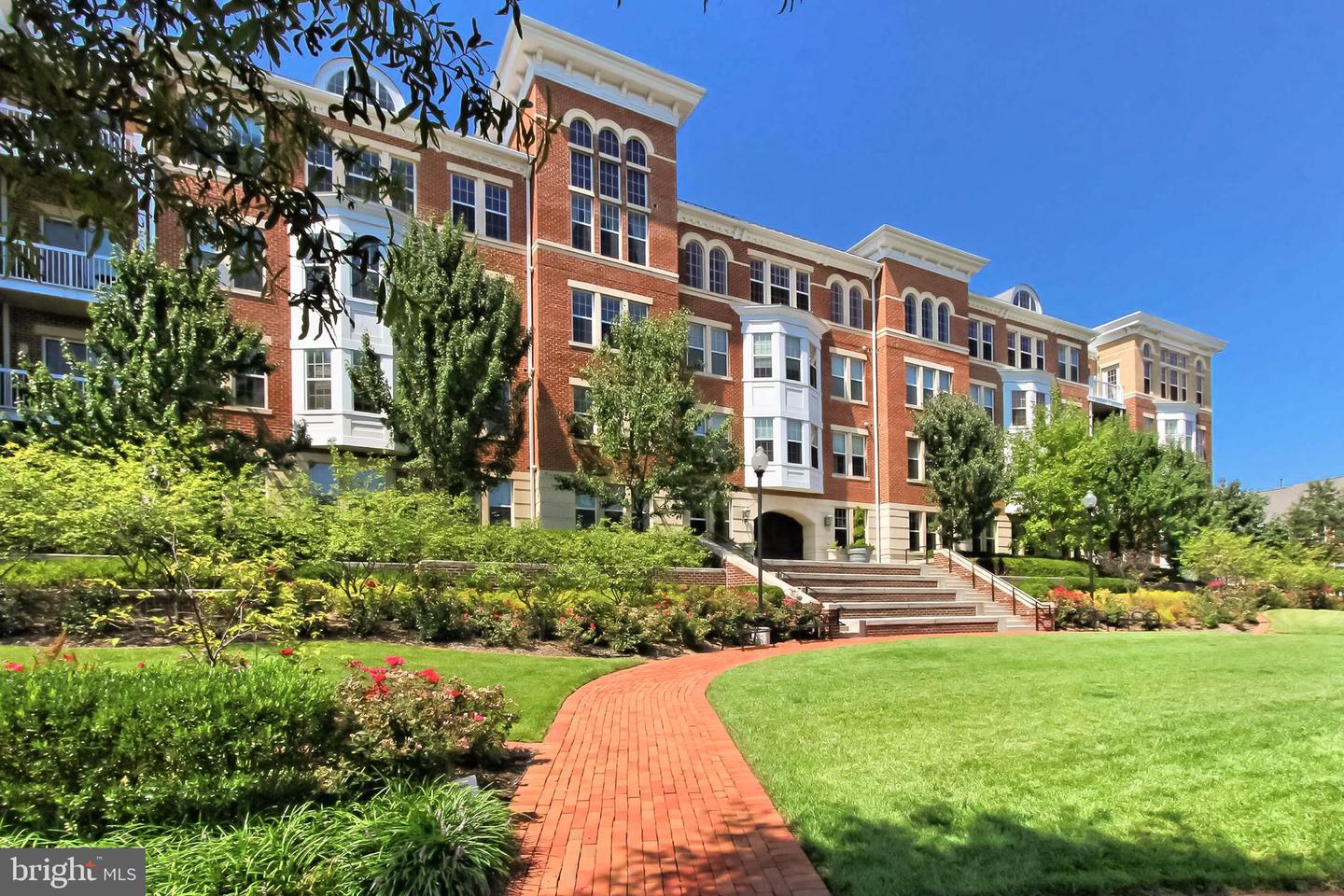 400 Cameron Station Blvd #332 — photo