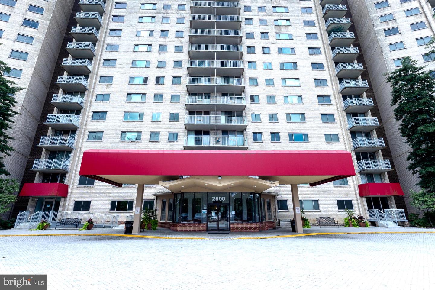 2500 N Van Dorn St #205 — photo