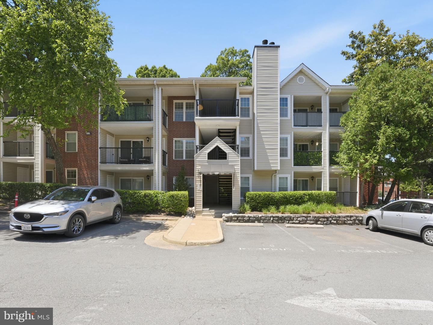 3303 Wyndham Cir #146 — photo