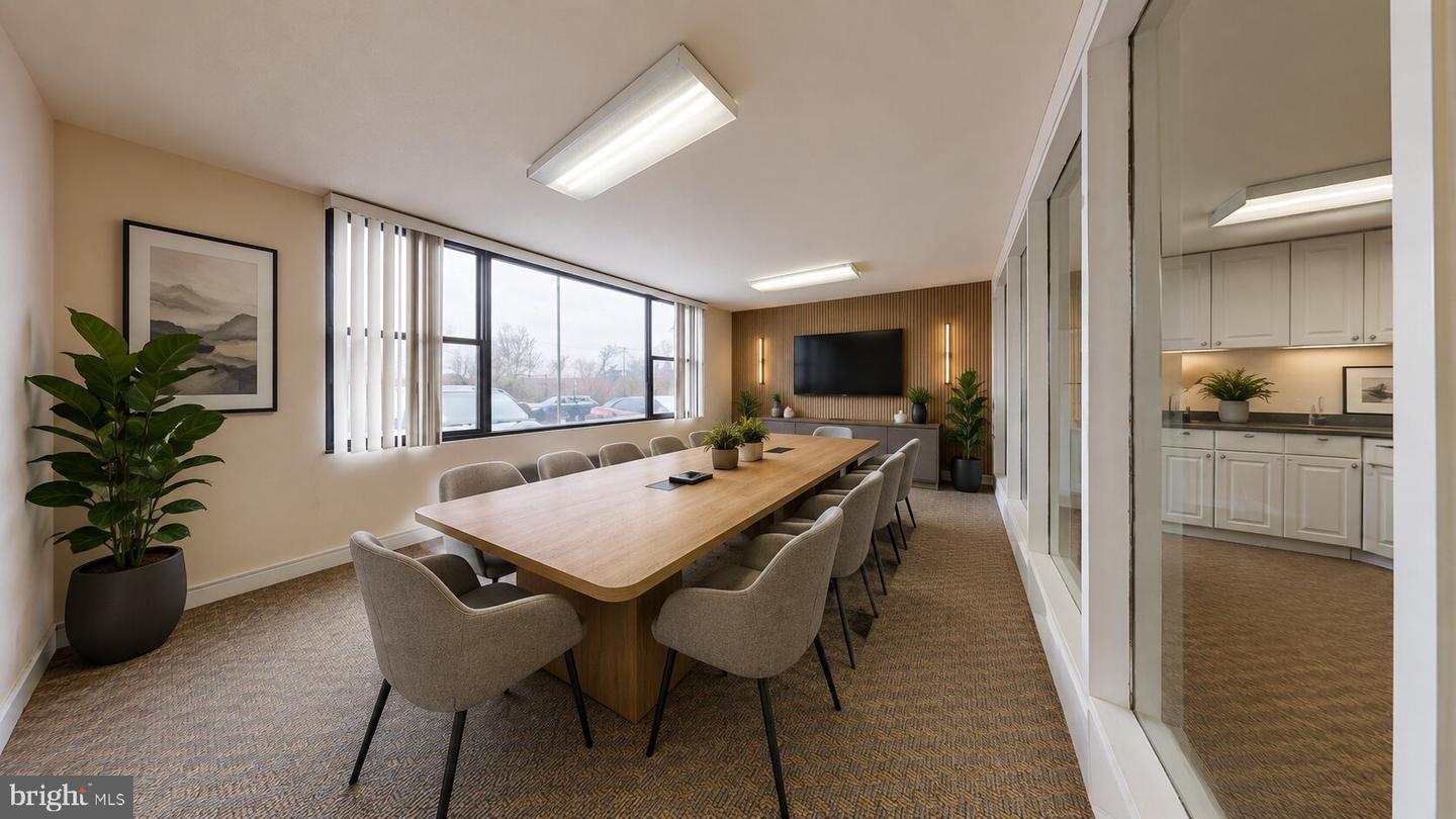 4600 Duke St #328 — photo
