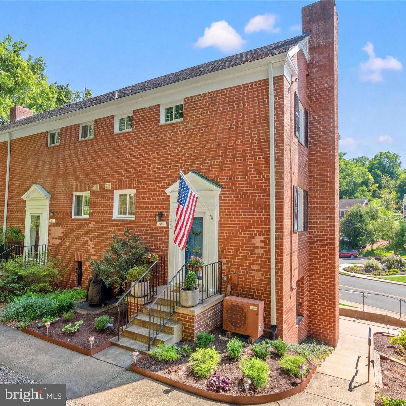 1621 Preston Rd — photo