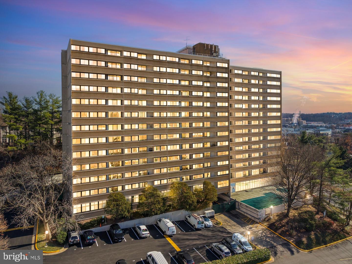 5911 Edsall Rd #Ph 10 — photo