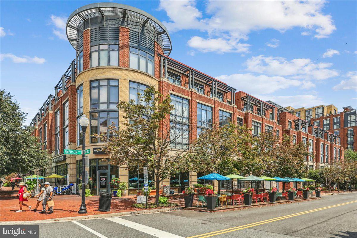 520 John Carlyle St #343 — photo
