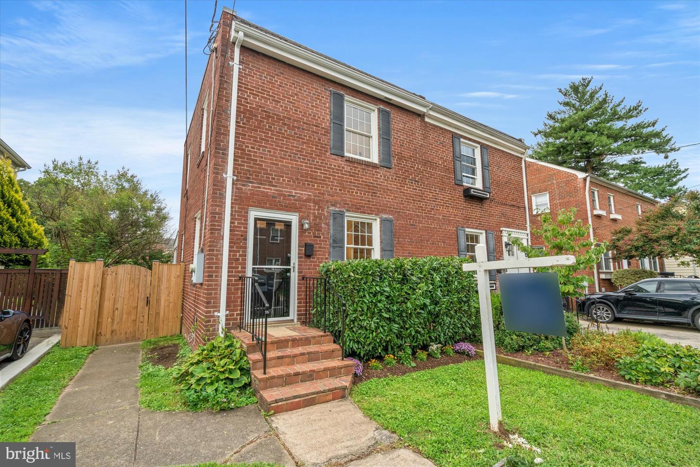 317 E Custis Ave #a — photo