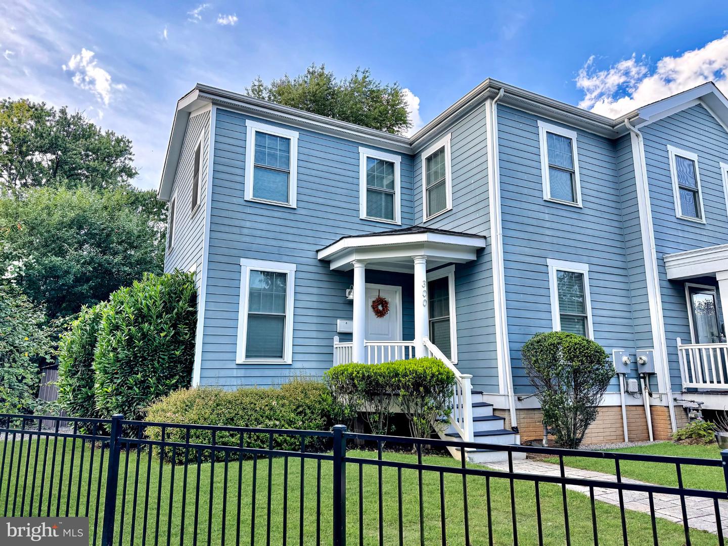 300 Mount Vernon Ave — photo