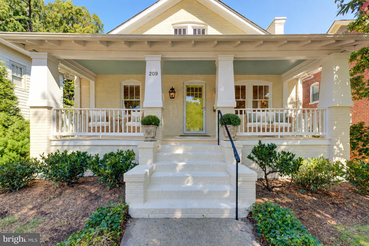 209 W Masonic View Ave — photo