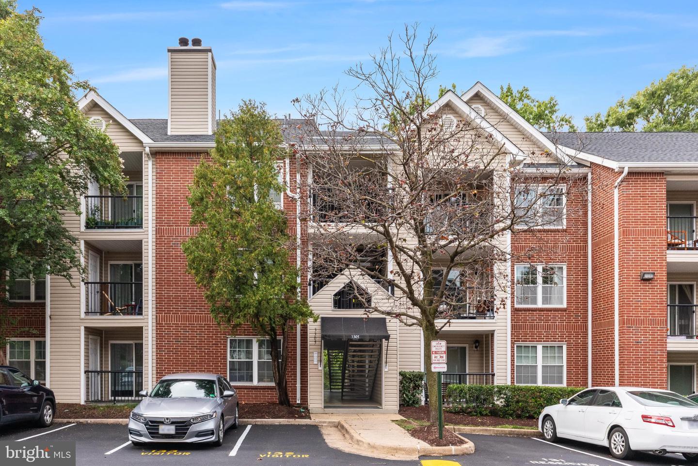 3305 Wyndham Cir #354 — photo