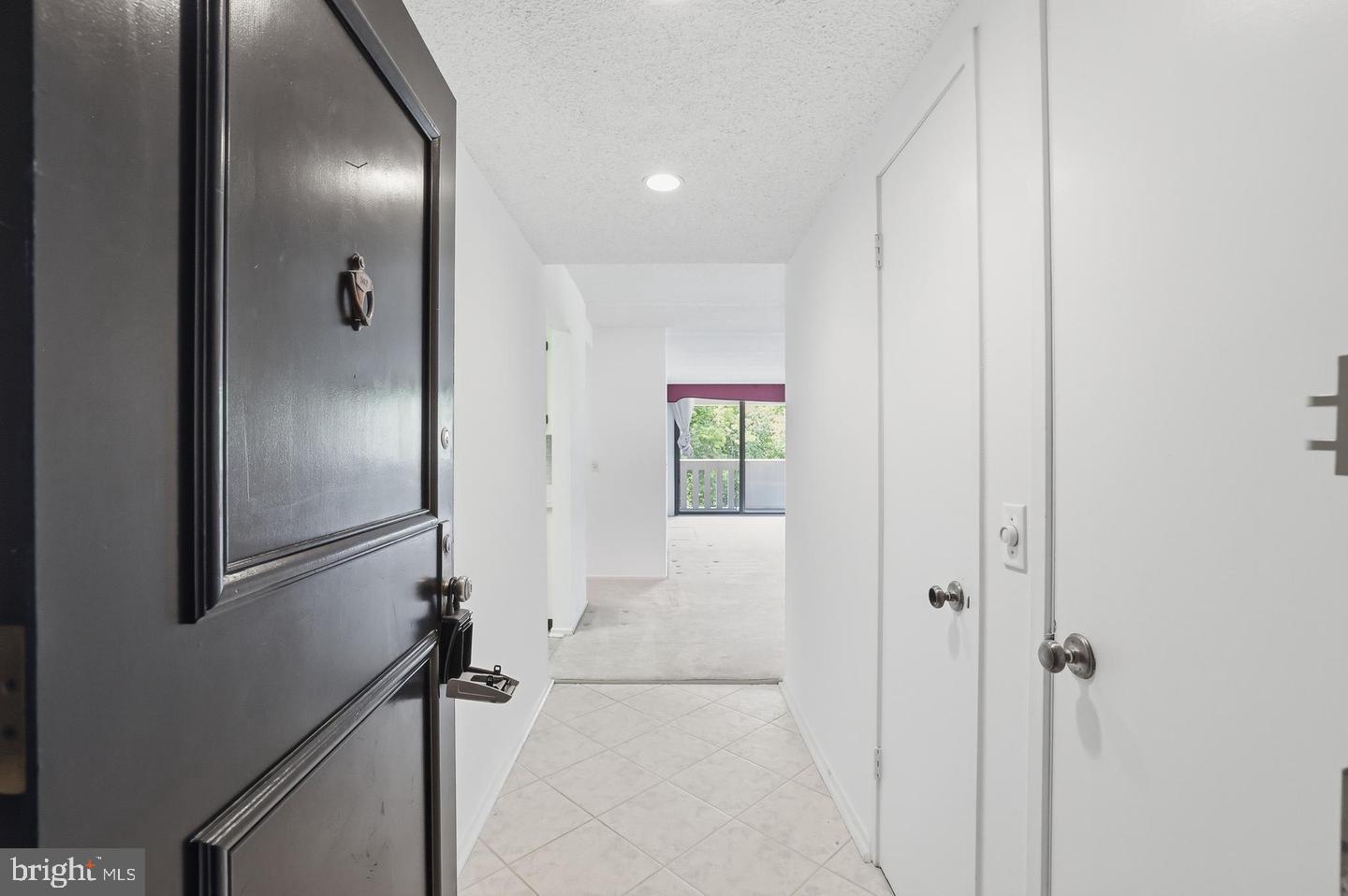 6101 Edsall Rd #502 — photo