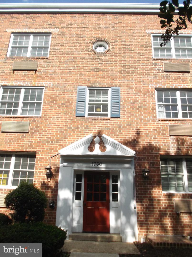 1730 W Abingdon Dr W #101 — photo
