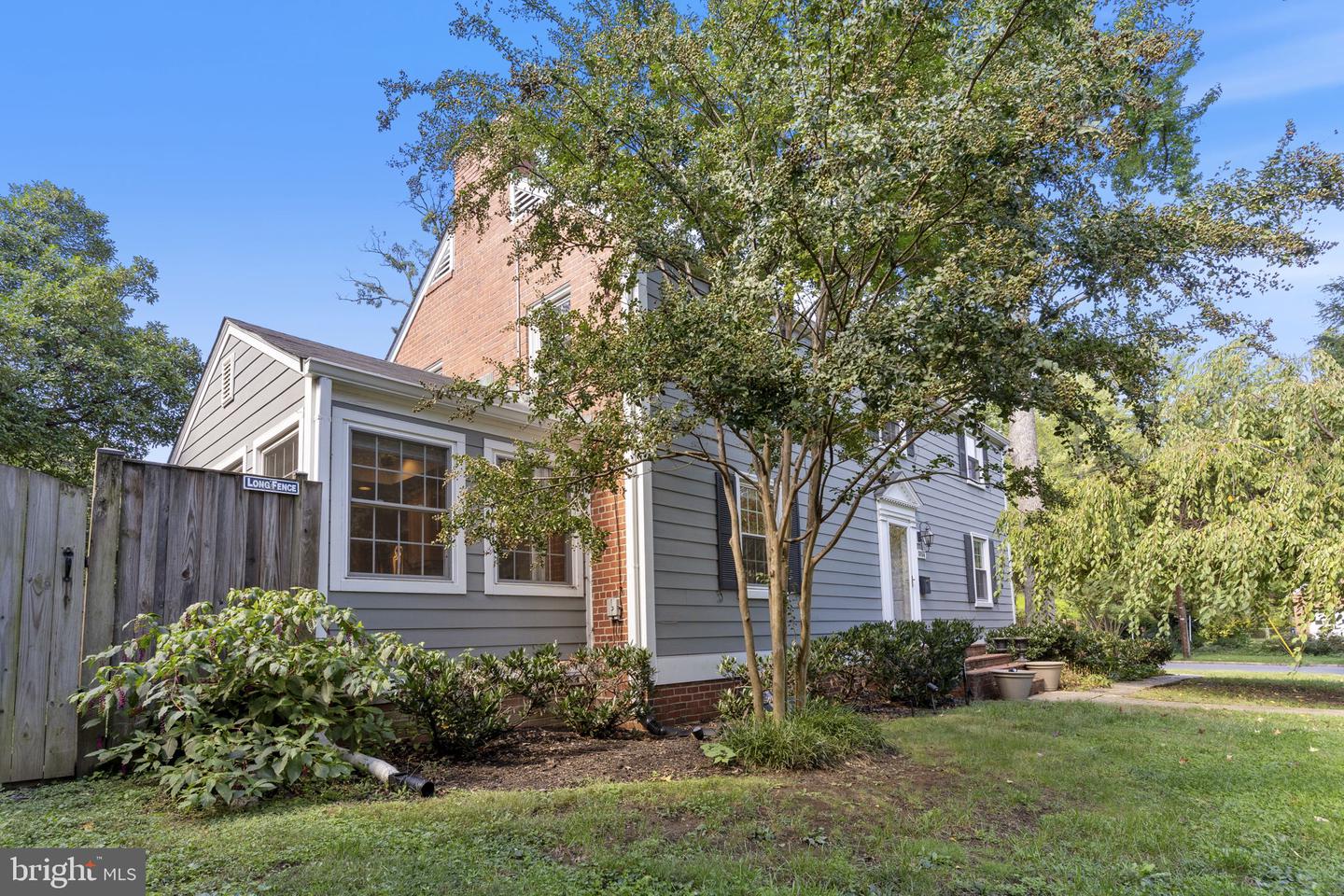 3114 Russell Rd — photo