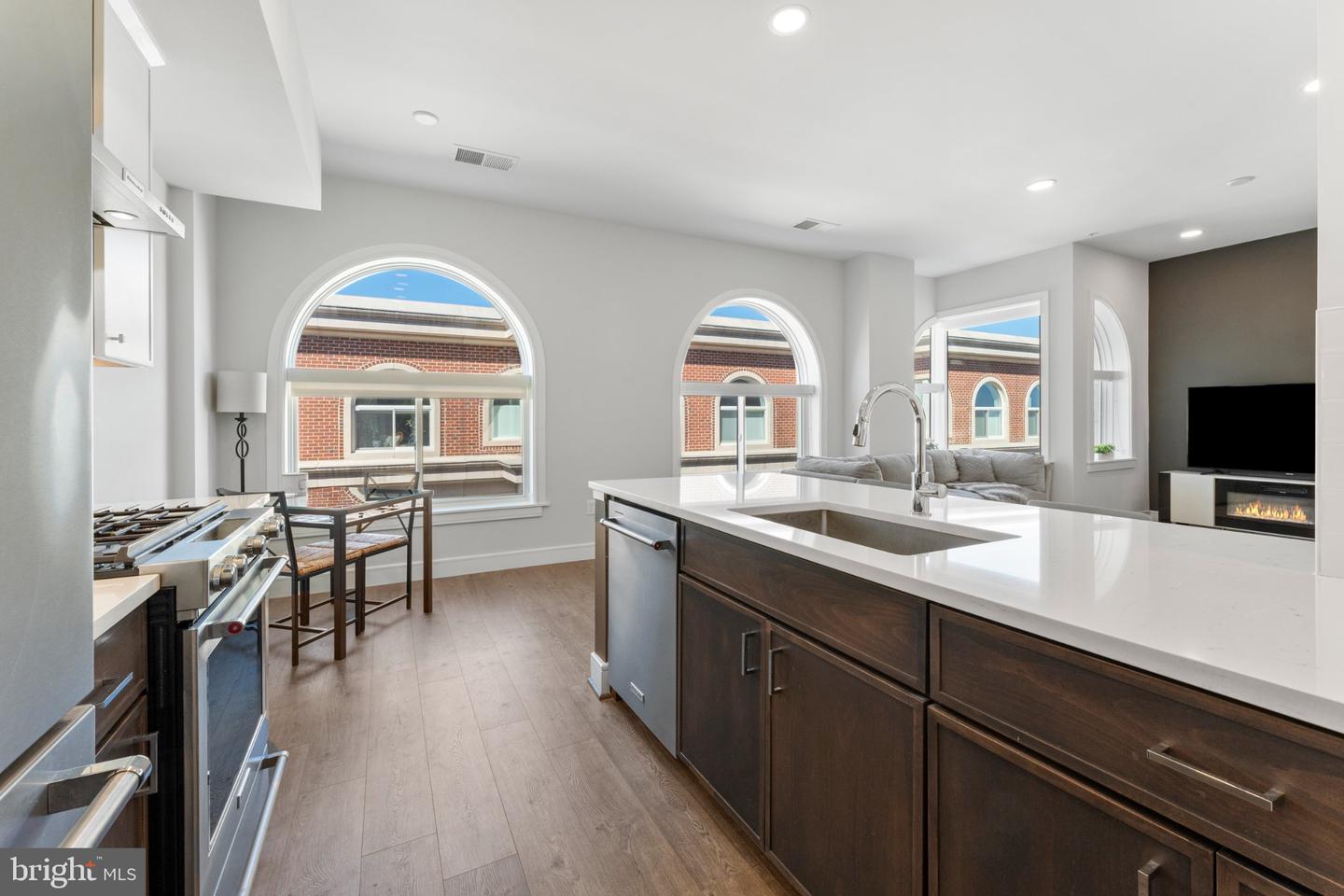 635 Slaters Lane #405, Alexandria, VA 22314 | Realty.com