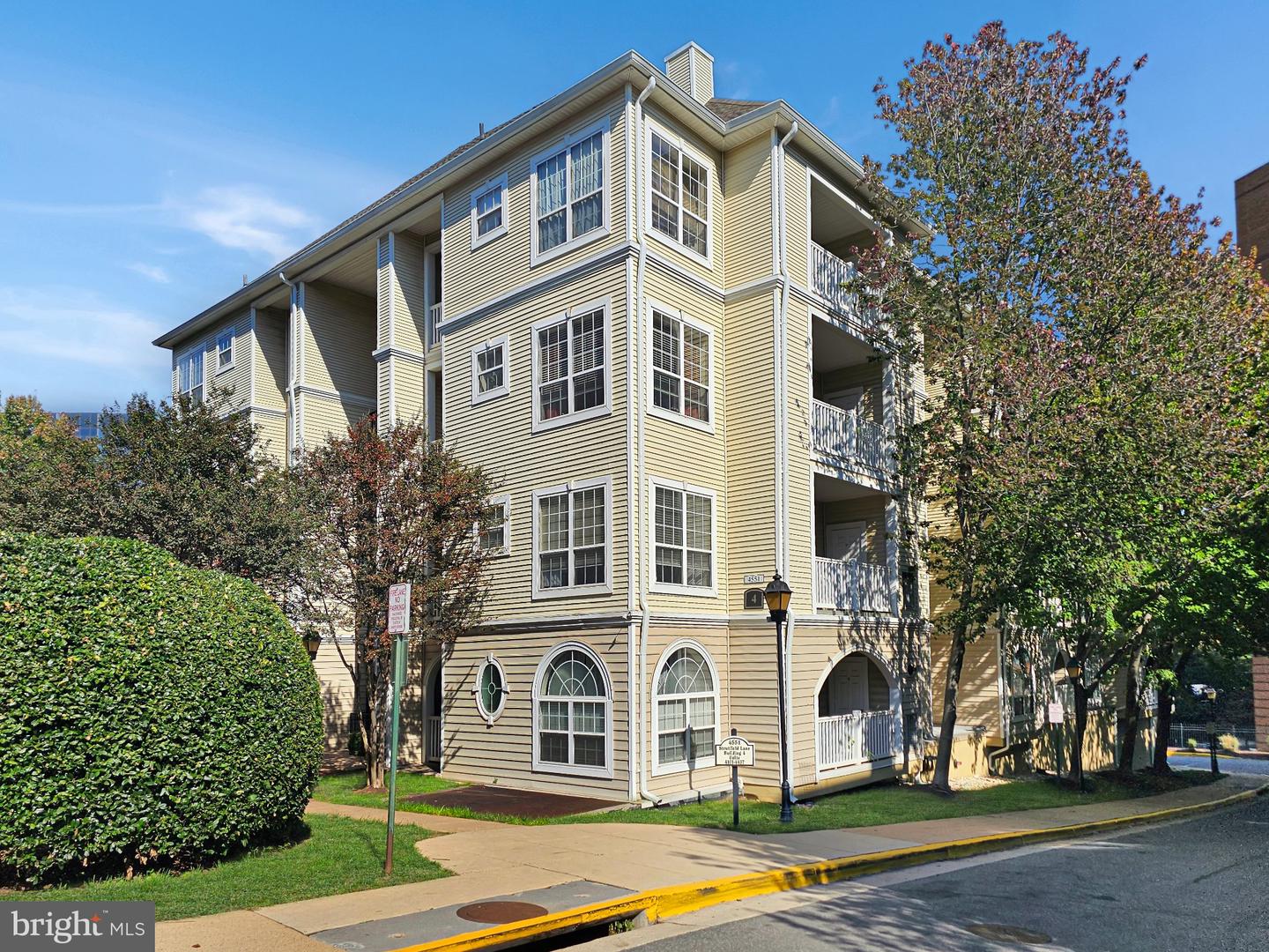 4551 Strutfield Ln #4209 — photo