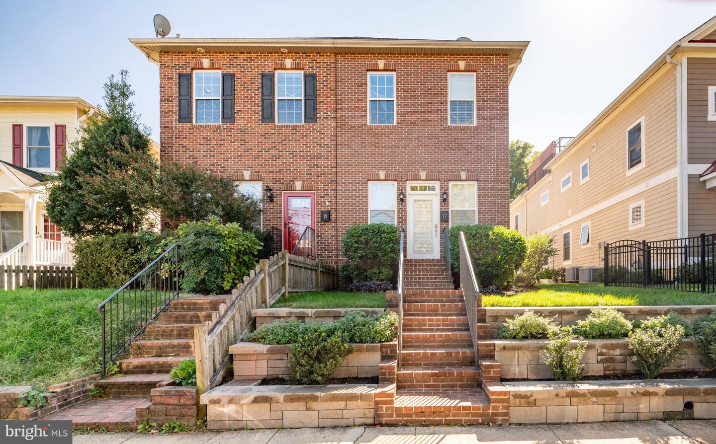 17 E Reed Ave — photo