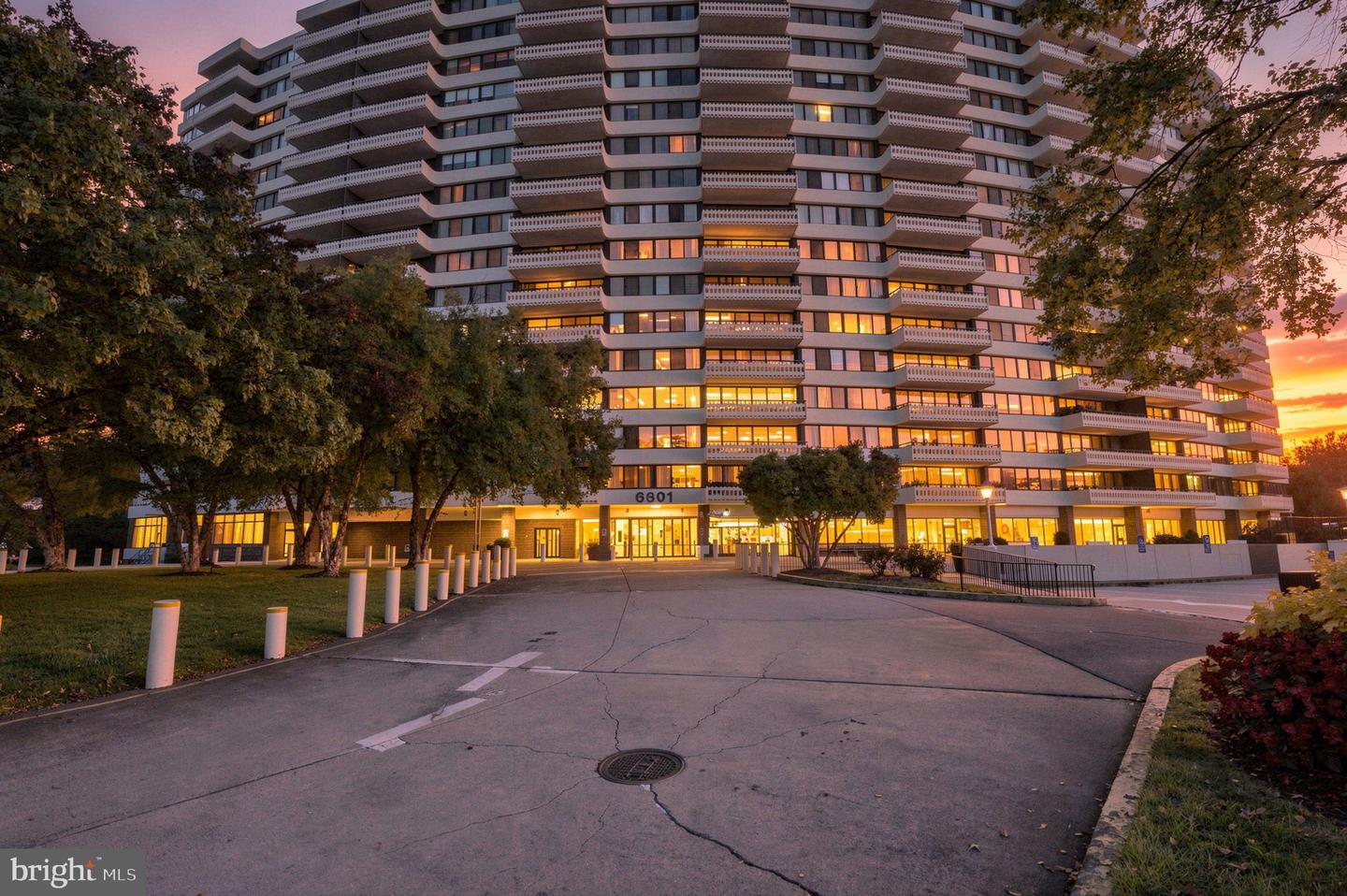6301 Stevenson Ave #801 — photo