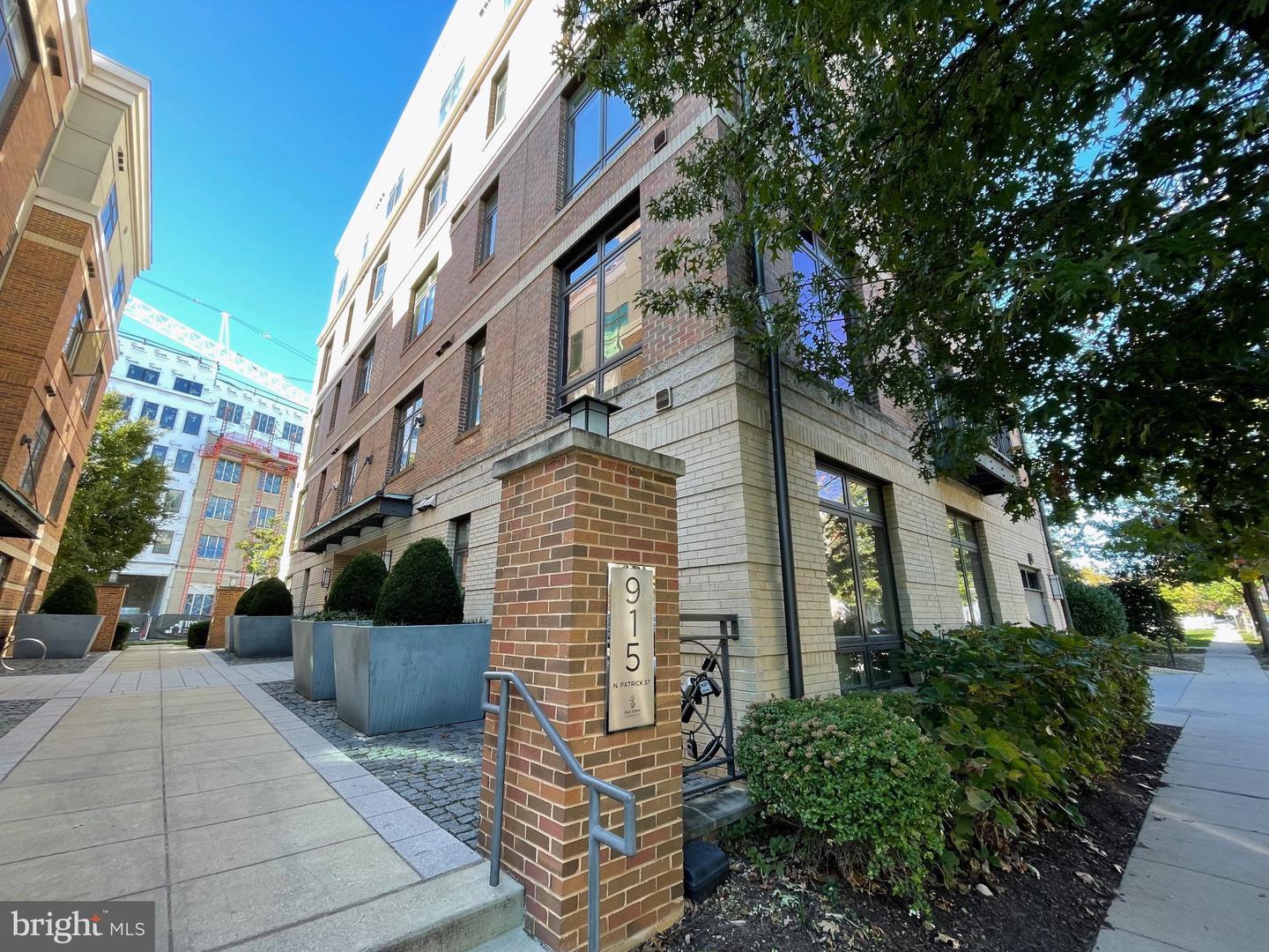 915 N Patrick St #506 — photo