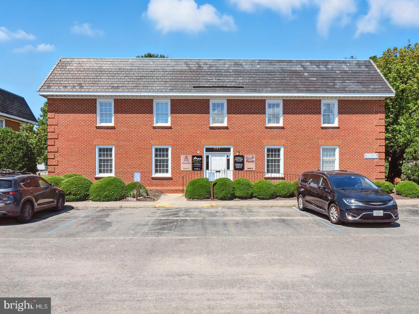 3808 Poplar Hill Rd — photo
