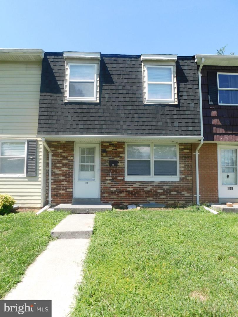 111 Cameron St — photo