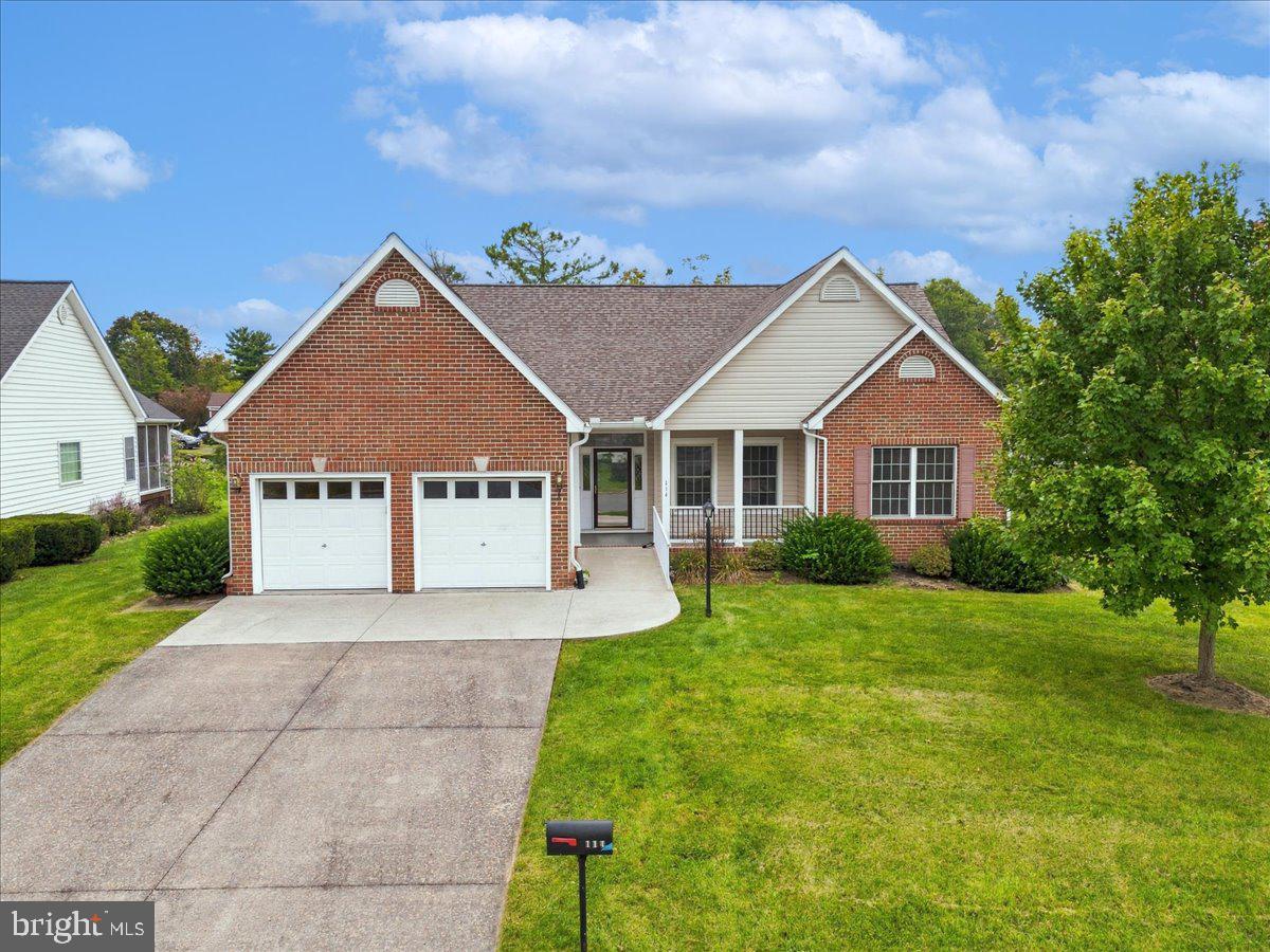 114 Jackson Dr — photo