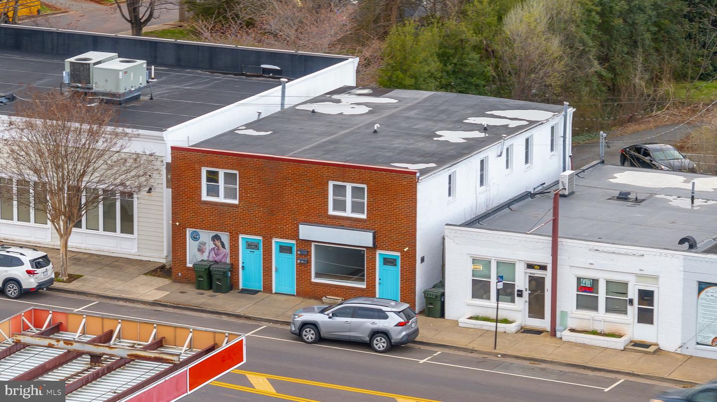 1012 S Main St — photo