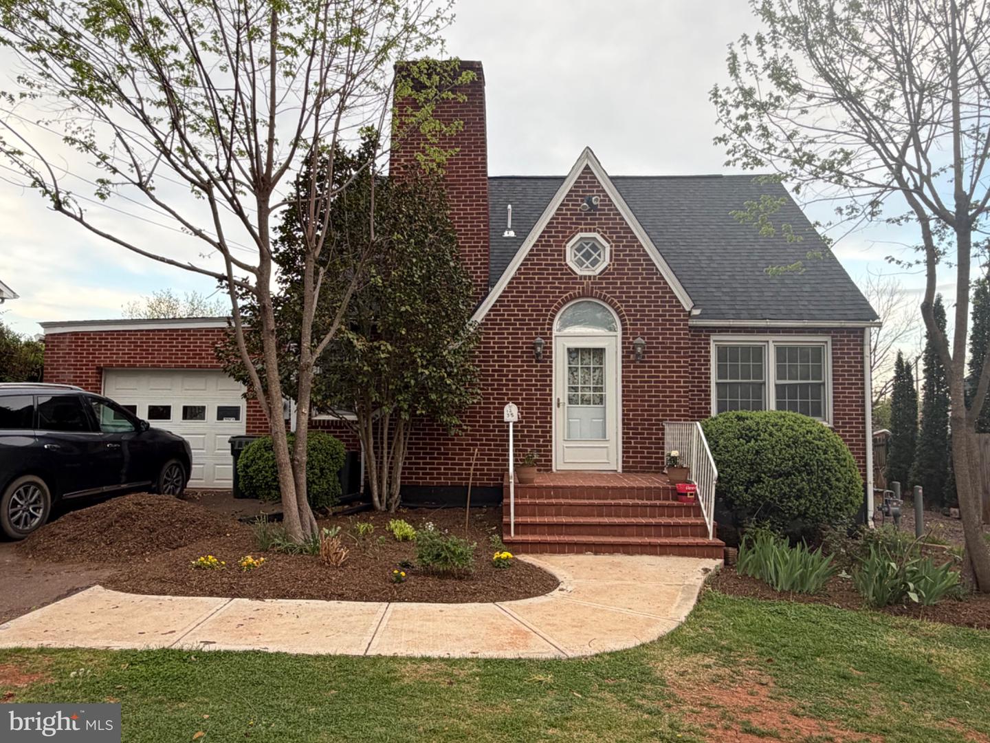 1235 S Blue Ridge Ave — photo