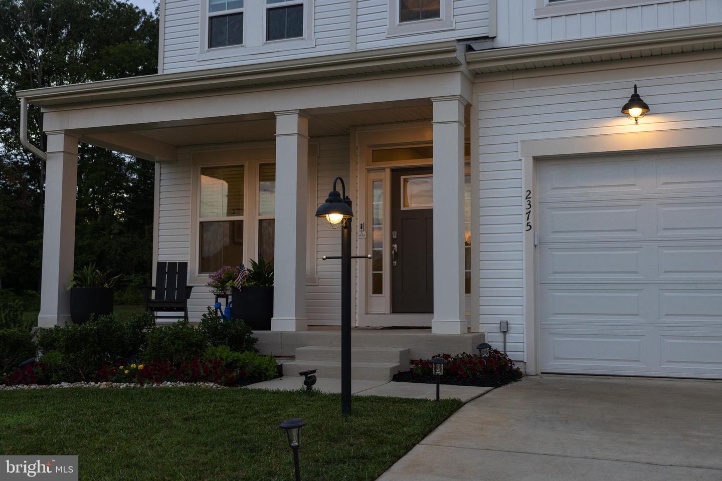 2375 Hawkshill Dr — photo