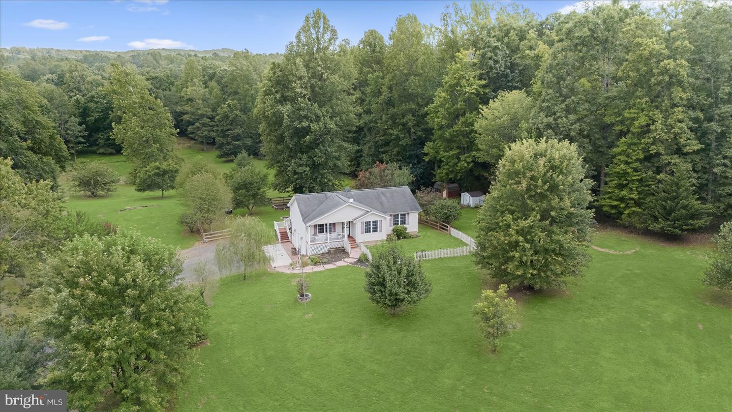 10367 Hidden Lake Ln — photo
