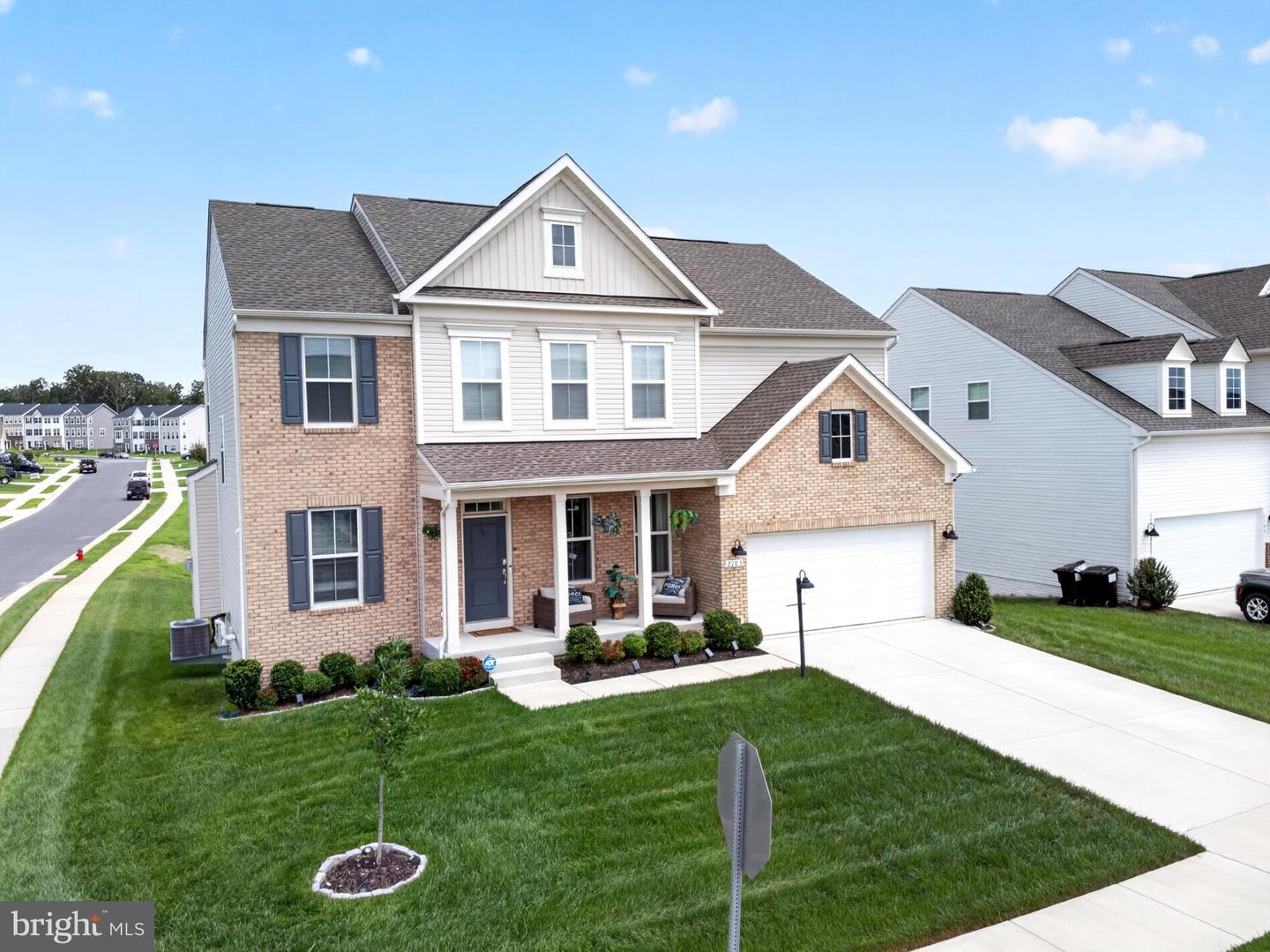 2103 Berwick Dr — photo
