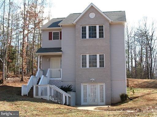 6107 Bilal Ct — photo