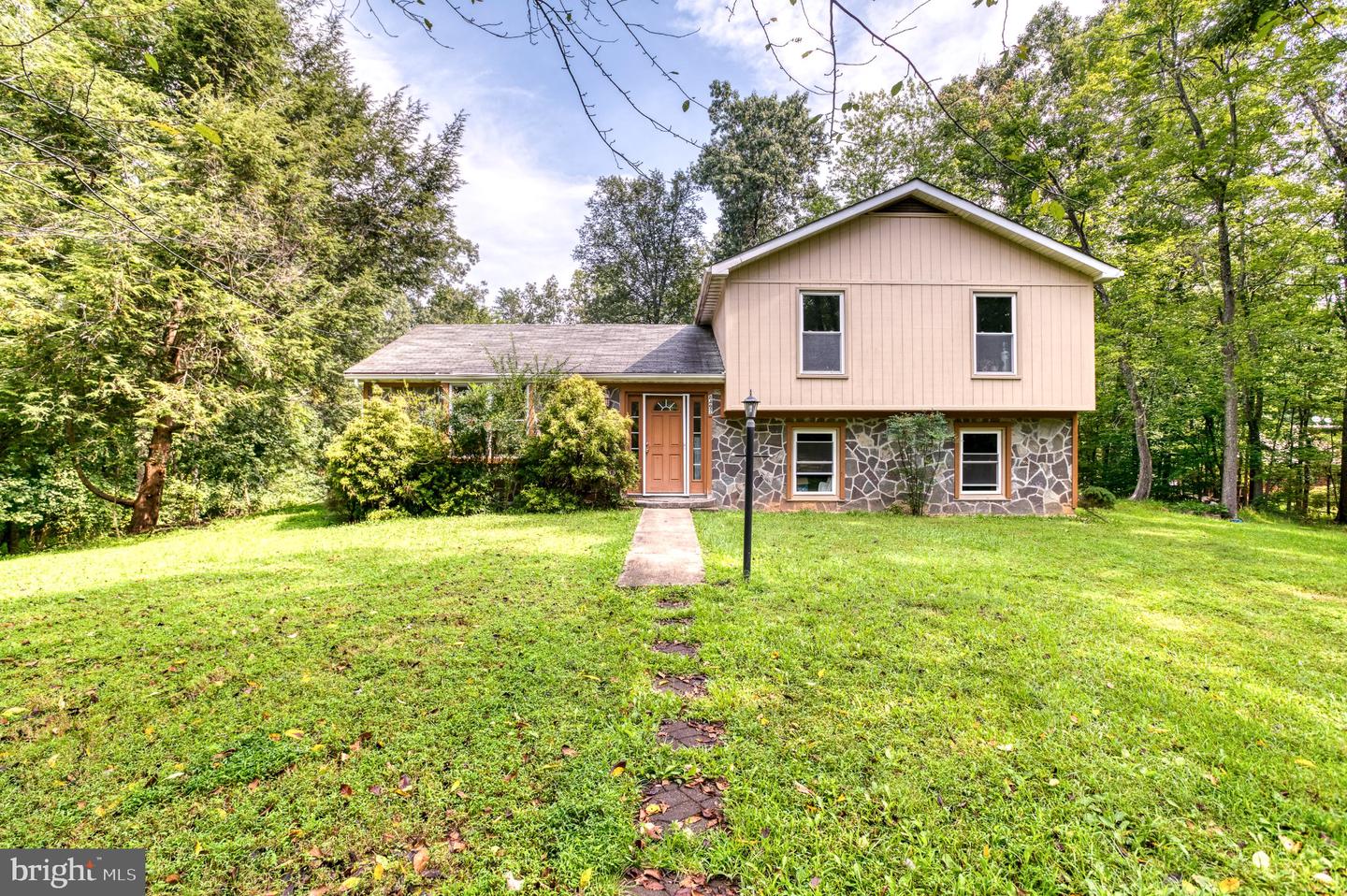 8497 Kilby Woods Dr — photo