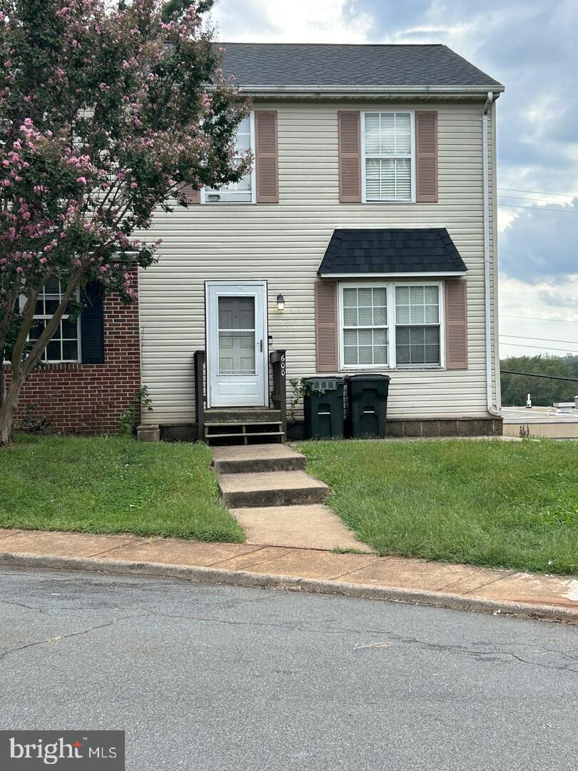 600 Highview Ct — photo