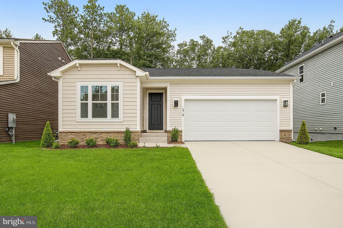7106 Braxton Ct — photo