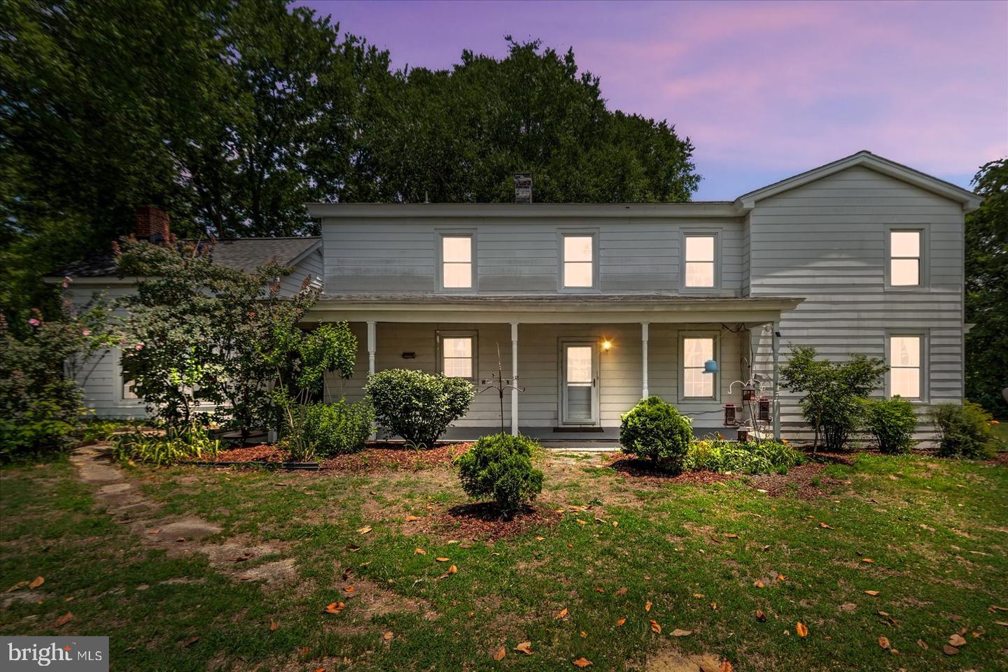 11456 Chesterfield Rd — photo