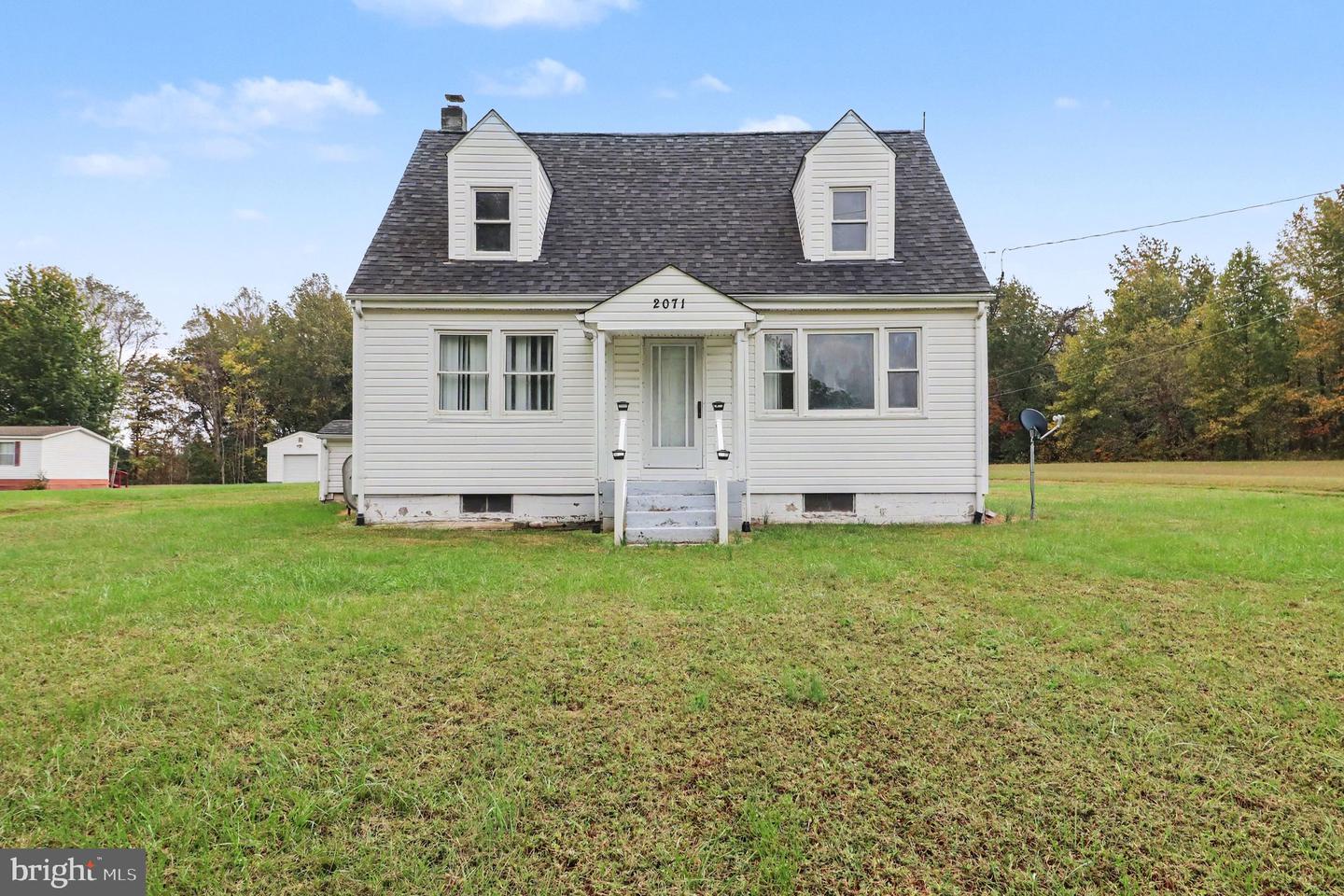 2071 Rose Mount Rd — photo