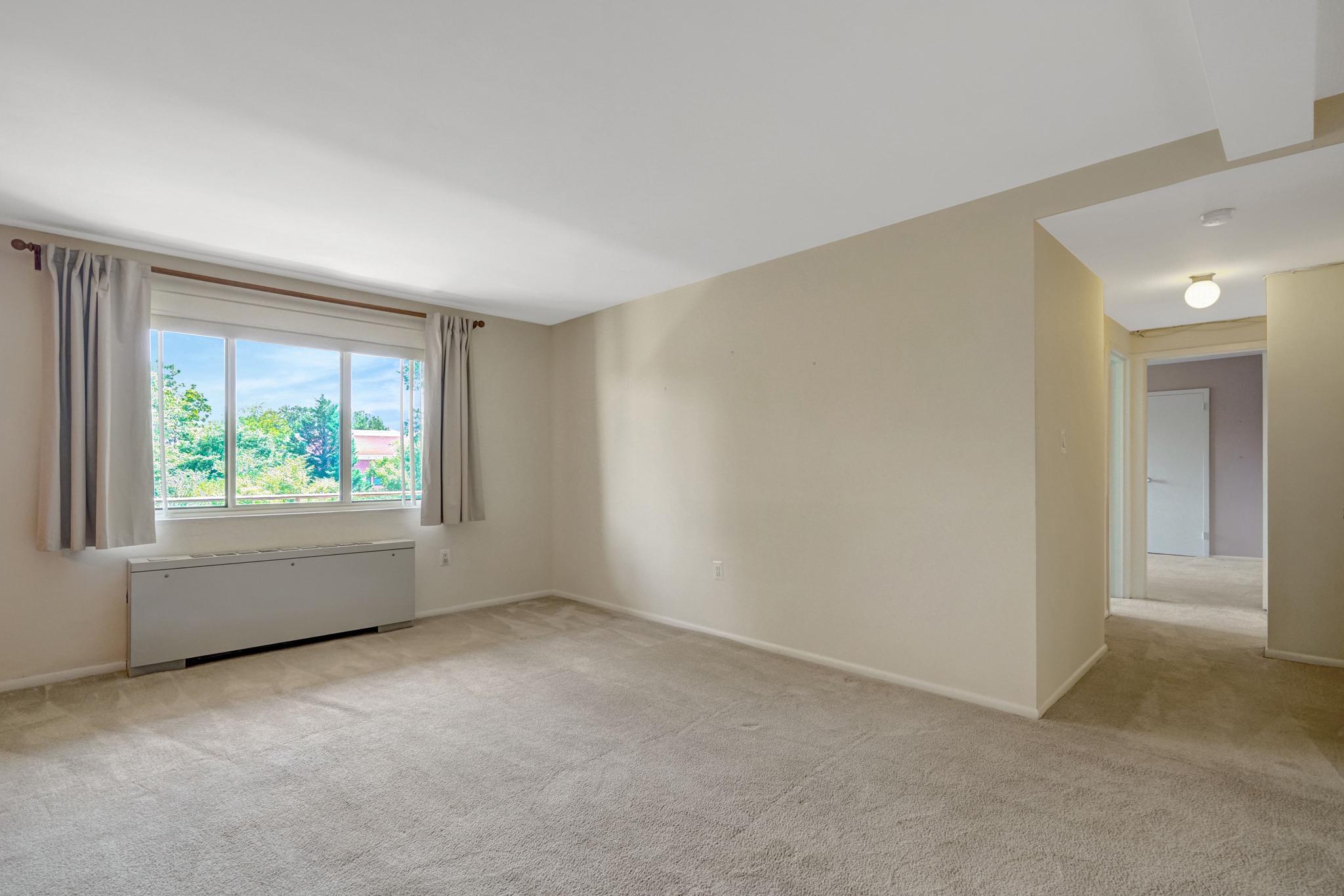 200 N Maple Ave #503 — photo