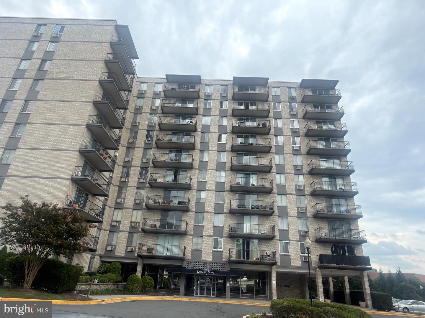 3245 Rio Dr #903 — photo