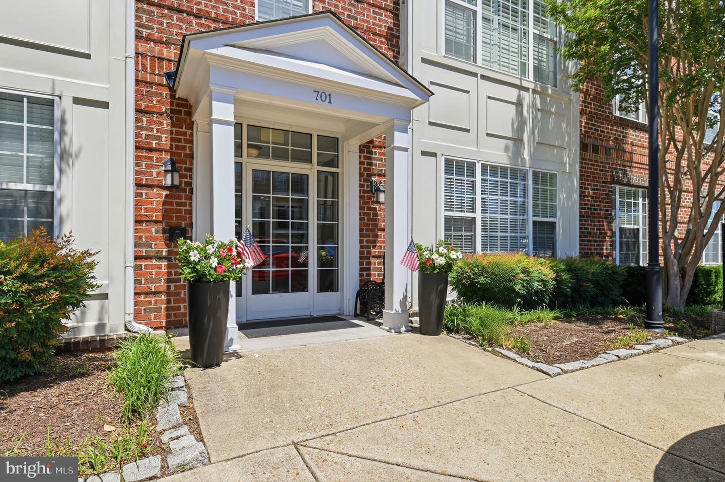 701 Cobblestone Blvd #308 — photo