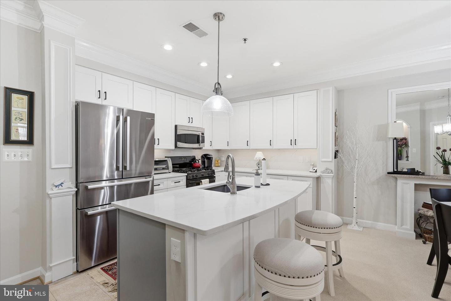 10328 Sager Ave #403 — photo