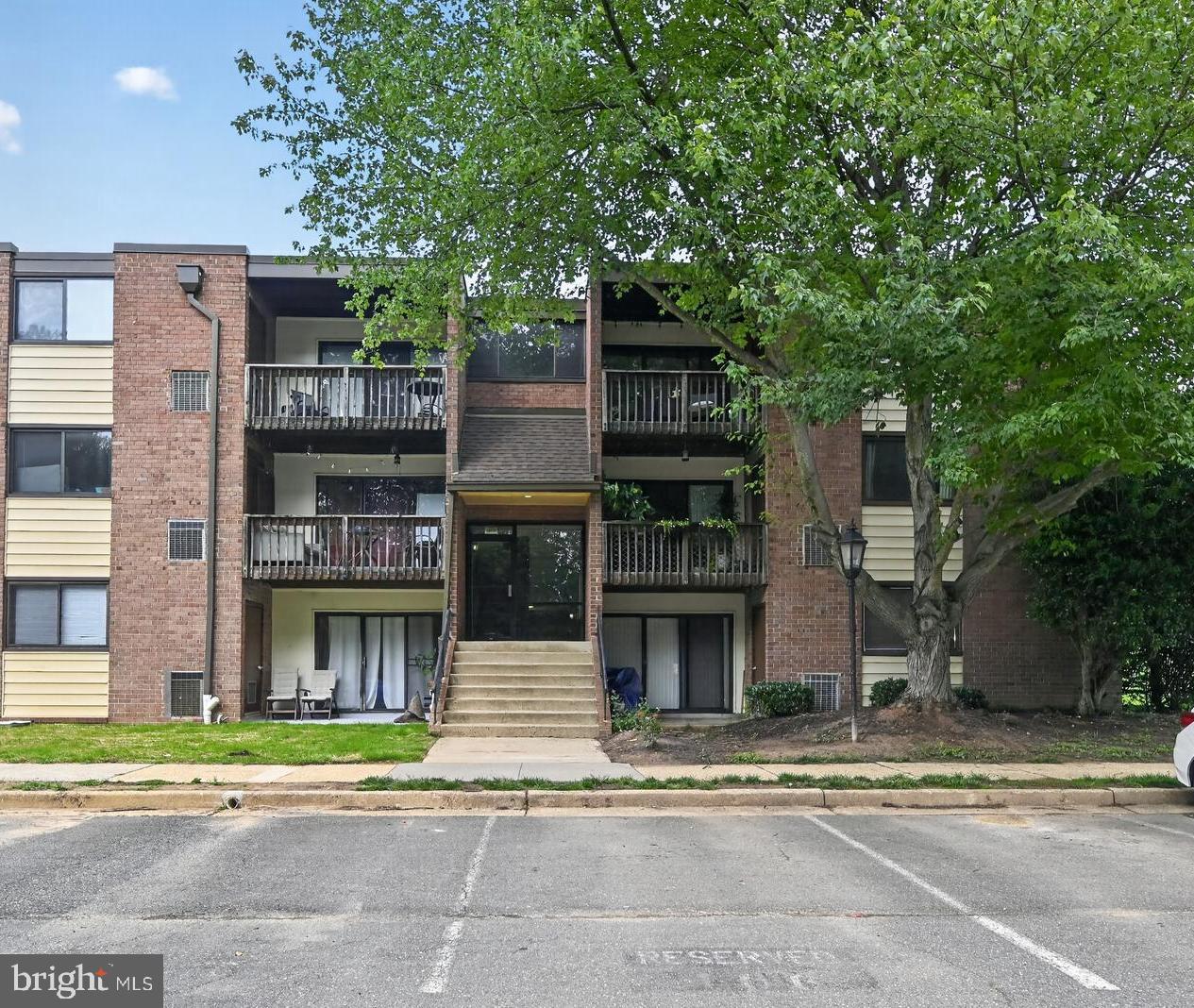 10720 W West Dr #103 — photo