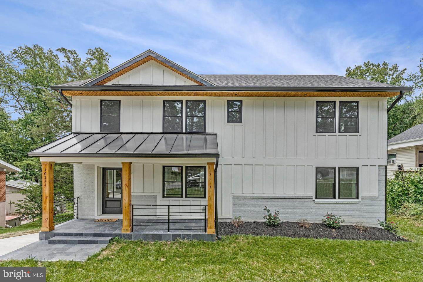 10211 Stratford Ave — photo