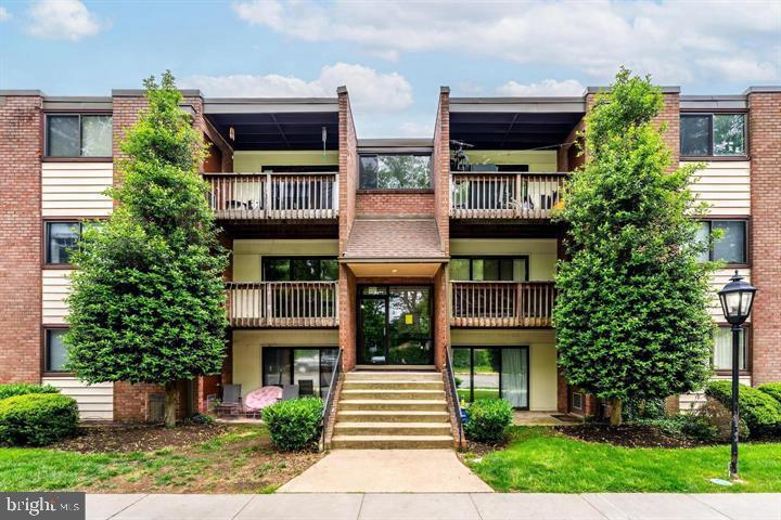 10723 W West Dr #303 — photo