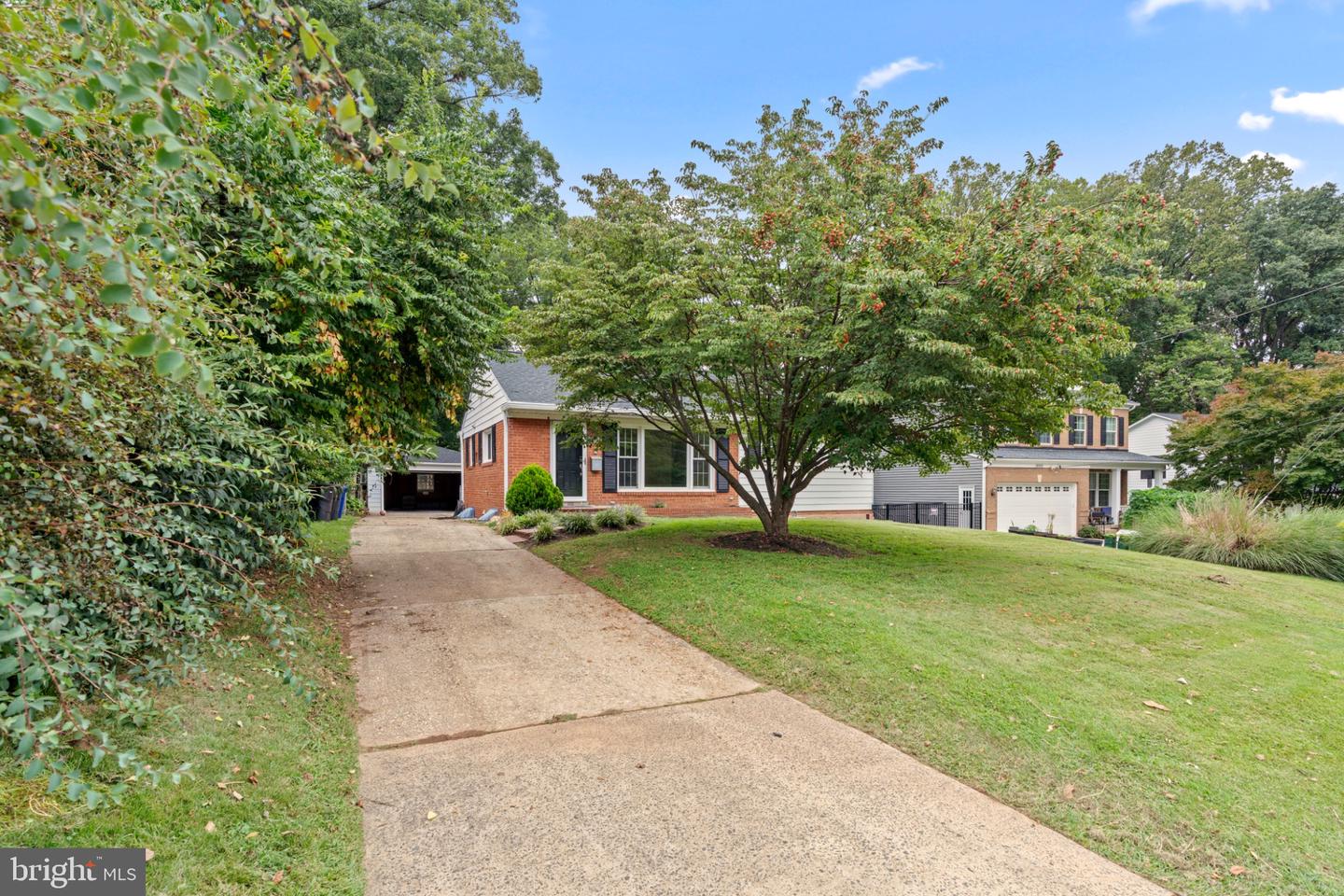 10914 Byrd Dr — photo