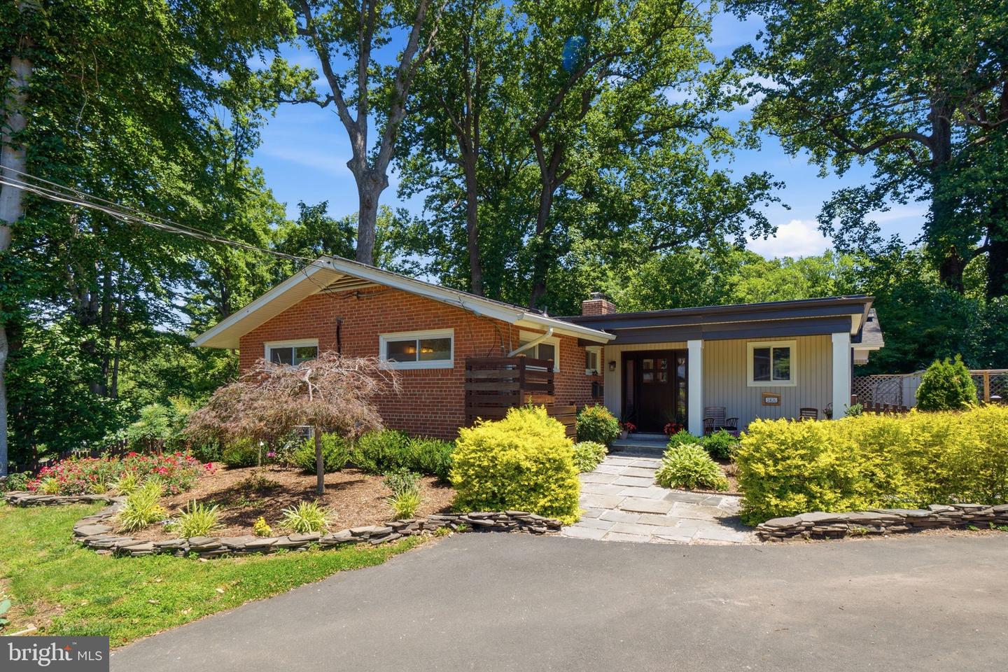 3406 Park Hill Pl — photo