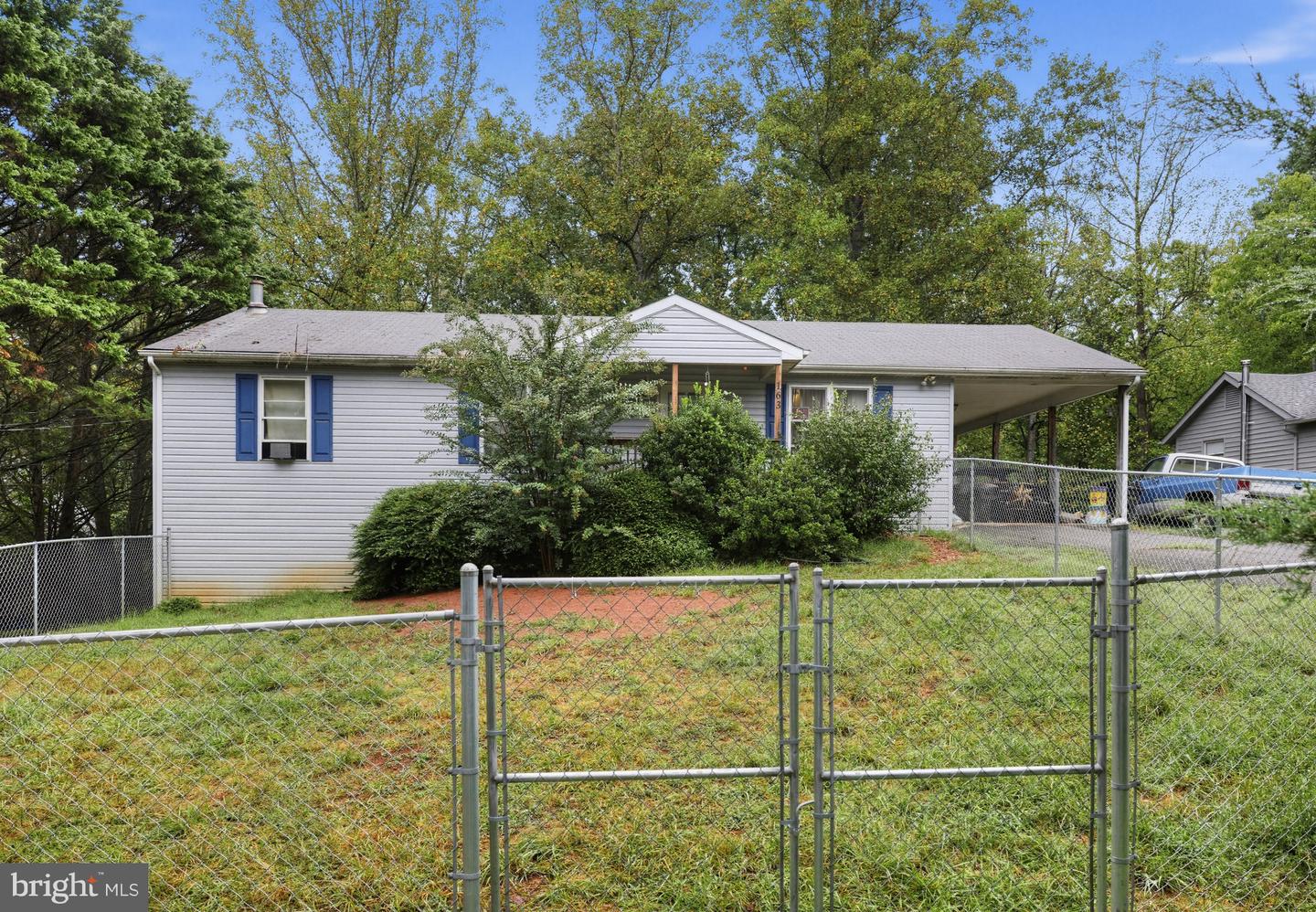 163 Old Mill Dr — photo