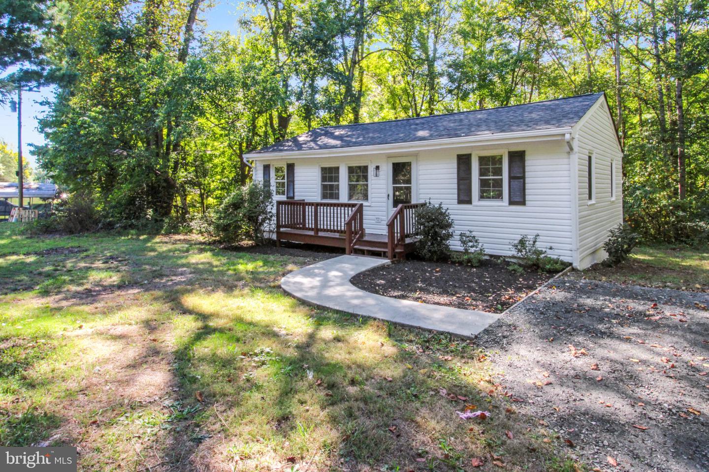 2819 Mountain Hill Rd — photo